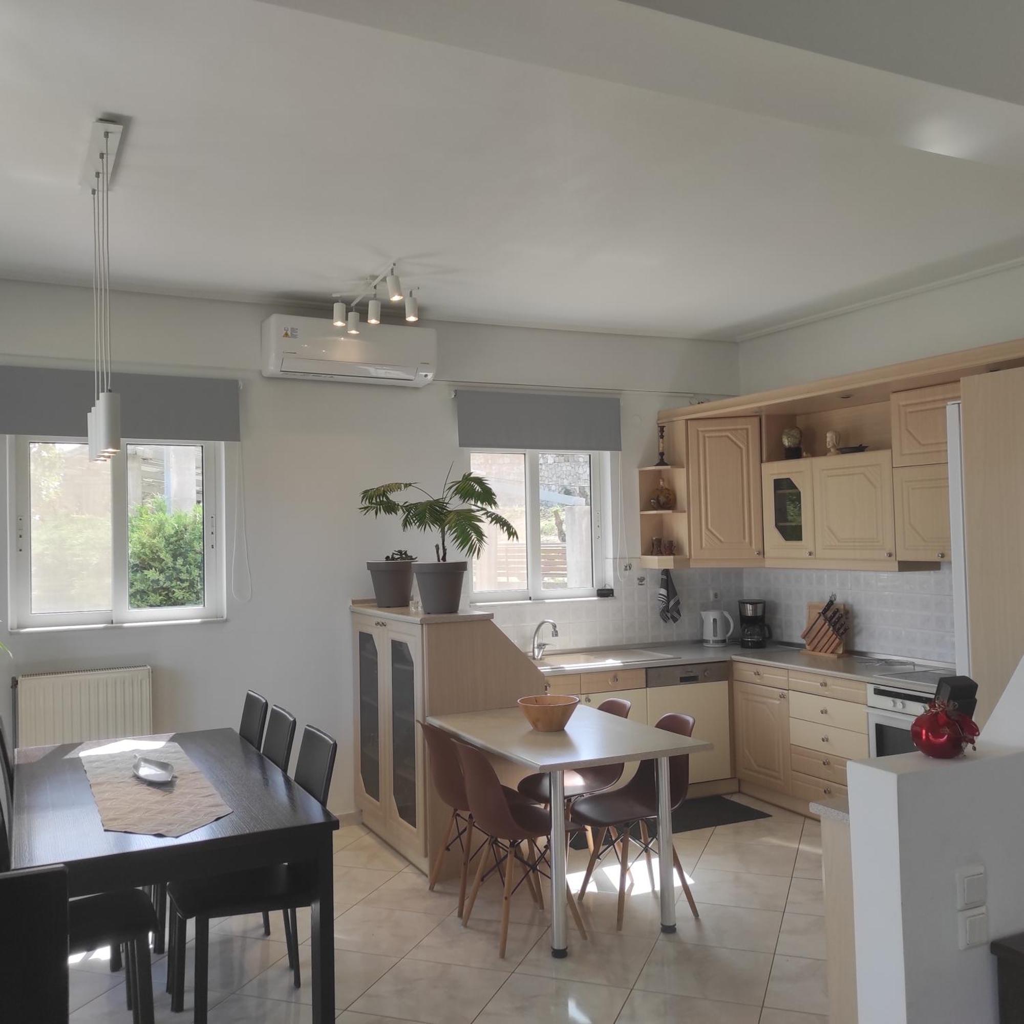Sea Breeze Villa ريثيمنو المظهر الخارجي الصورة