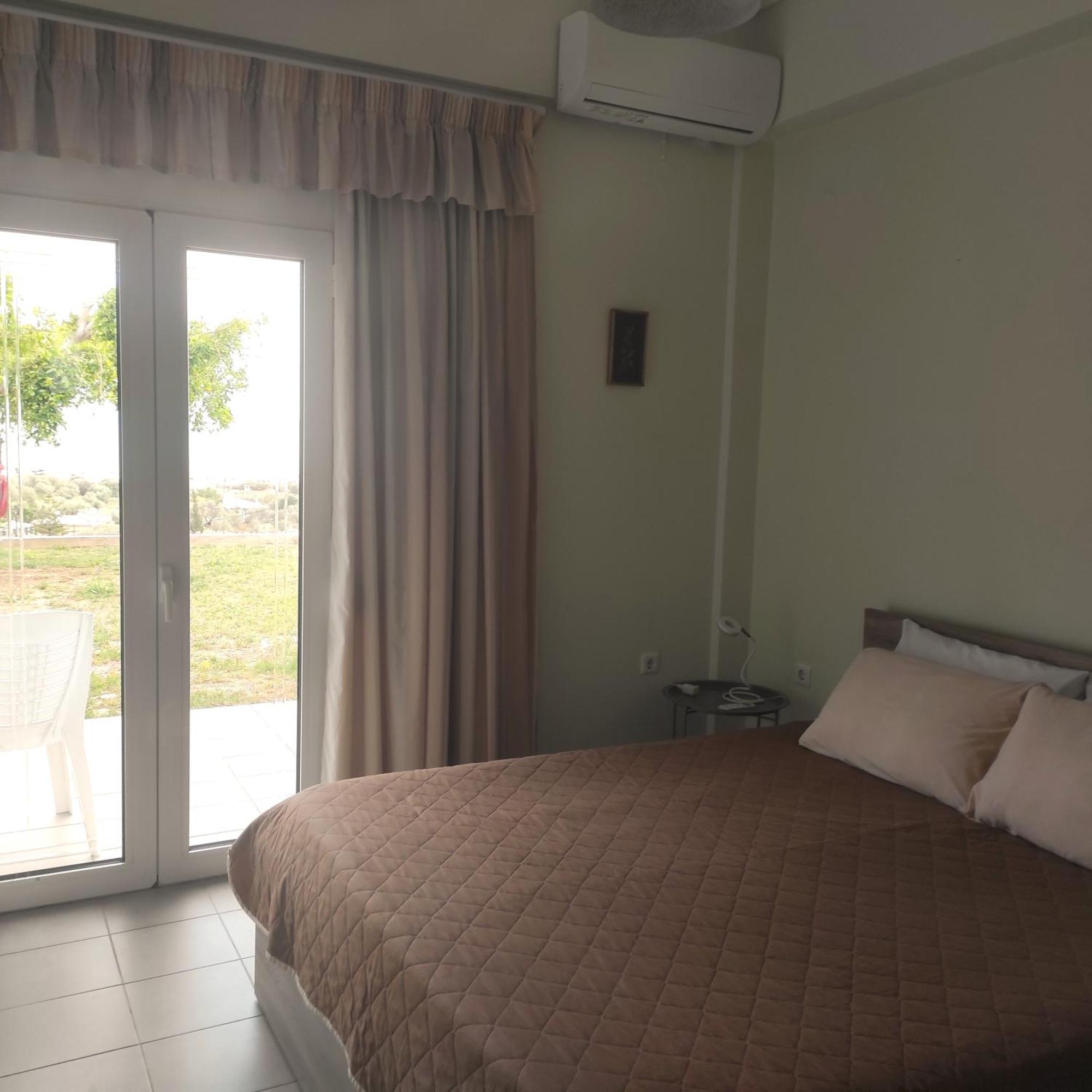 Sea Breeze Villa ريثيمنو المظهر الخارجي الصورة